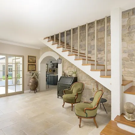 Villa Stancija 47- Exclusive Adults Getaway With Included Fiat 500c Cabrio By Istrialux
